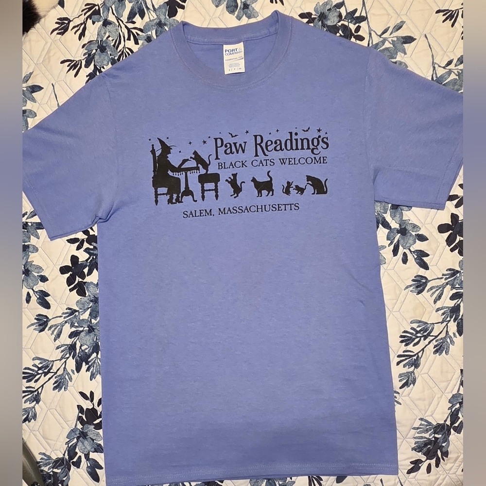 Salem MA Paw Readings Black Cat Witchy Graphic Tee Blue NWOT Small - Picture 2 of 4